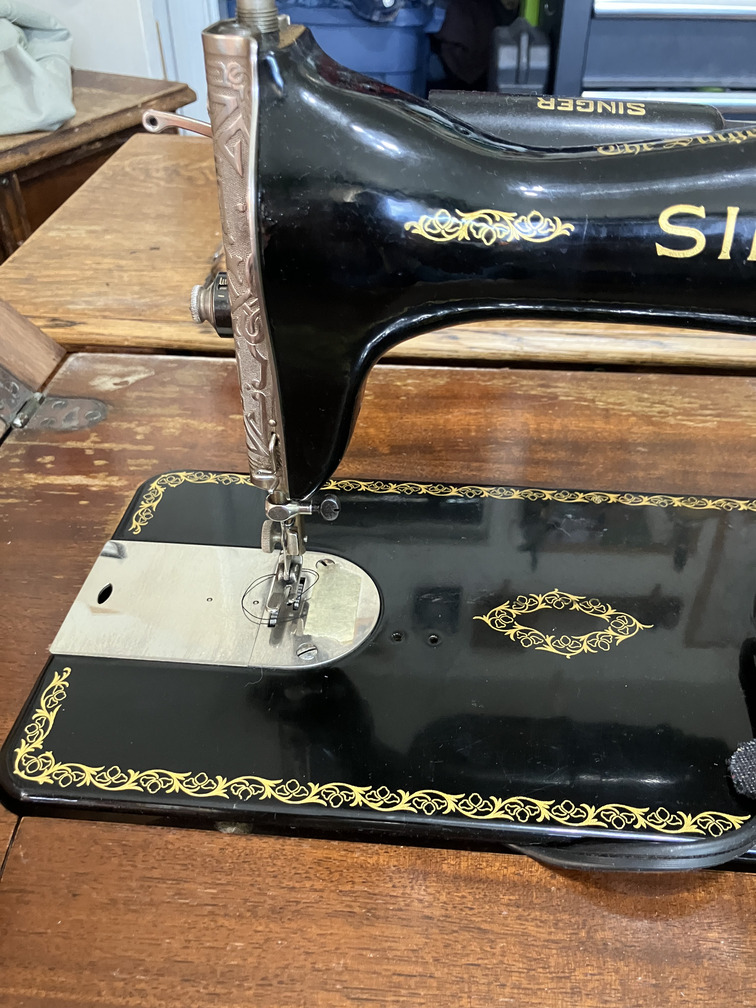 Face plate and decorated bed